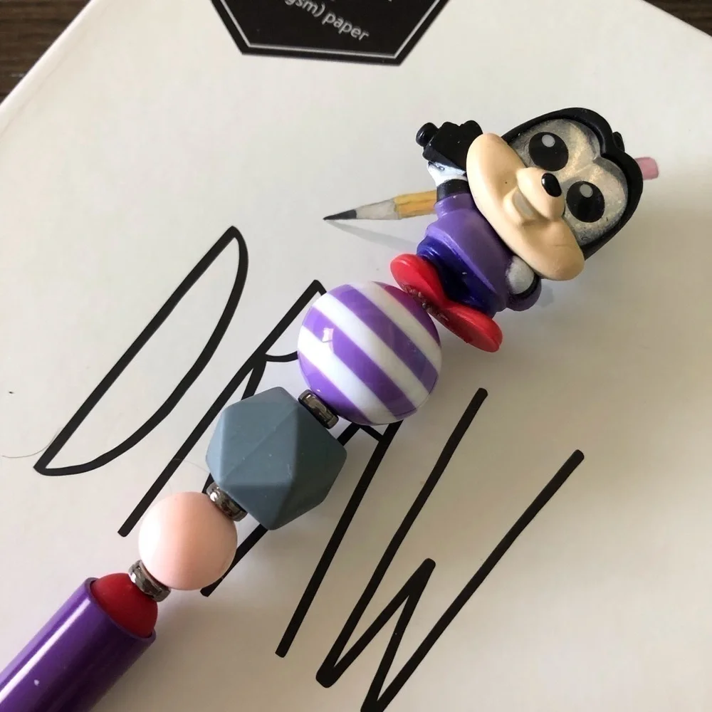 Disney Doorables: A Goofy Movie: P.J. Pete handmade beaded pen